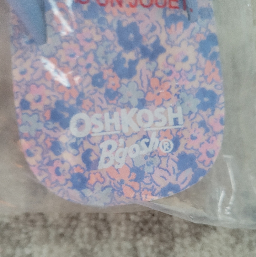 Oshkosh flip flops - Picture 3 of 5